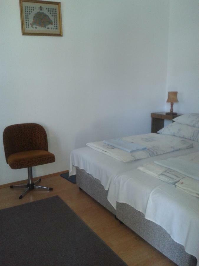 Sarkadi Apartman Hajduszoboszlo Ngoại thất bức ảnh