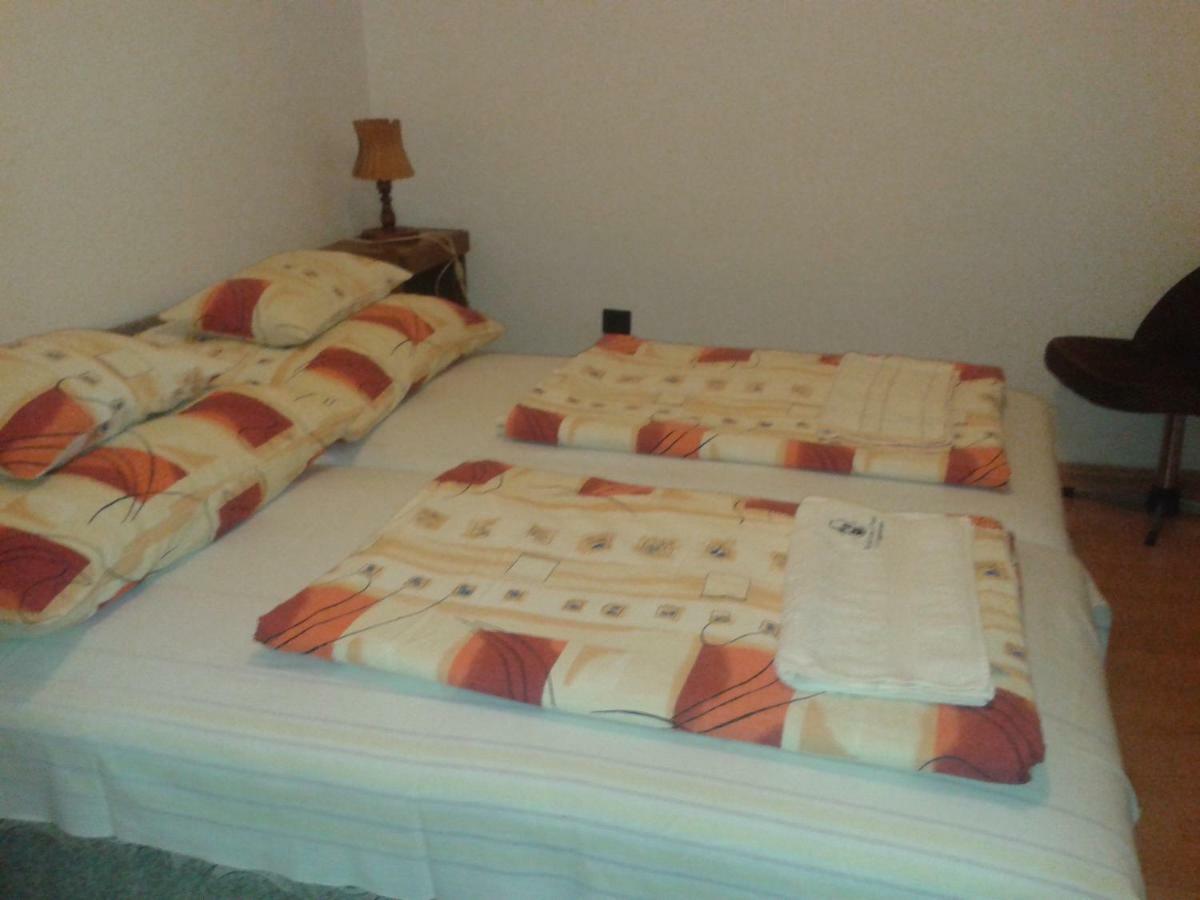 Sarkadi Apartman Hajduszoboszlo Ngoại thất bức ảnh